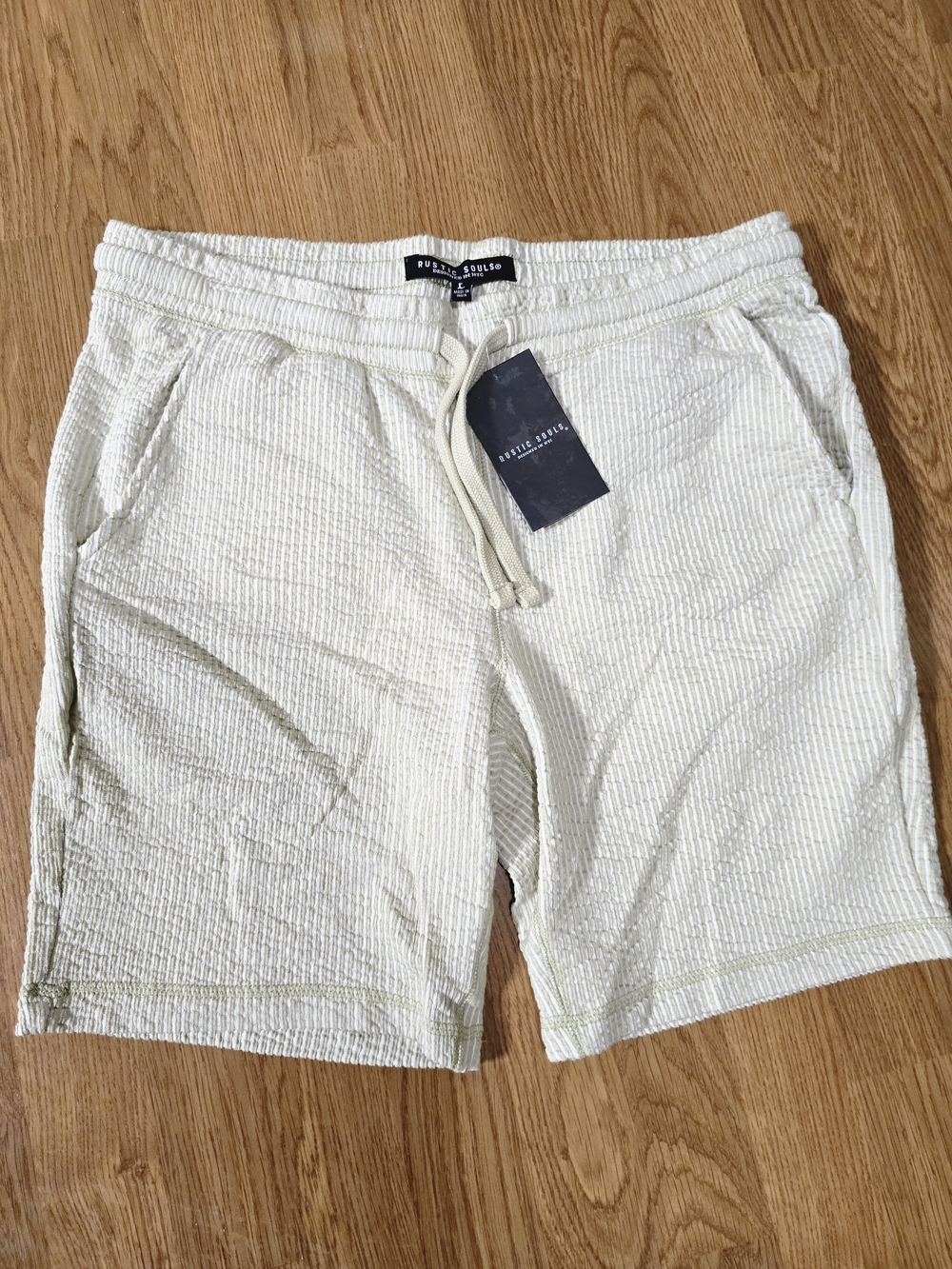 Rustic Souls Mens Textured Seersucker Shorts Size Large Green White Stripe NWT